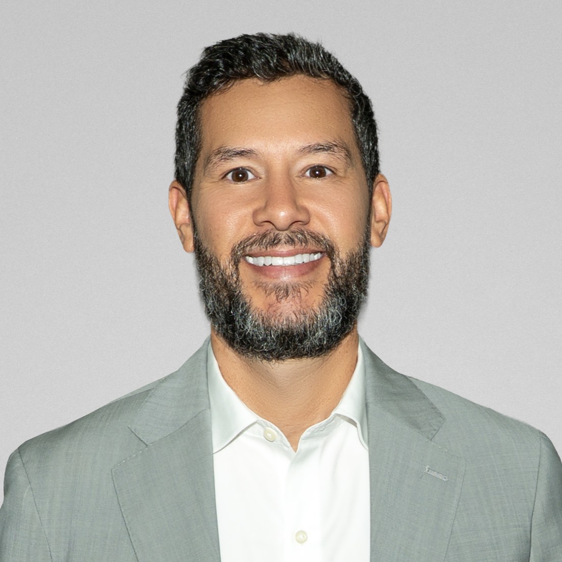 Portrait of Che Castro, Senior Case Manager at Stitz Law
